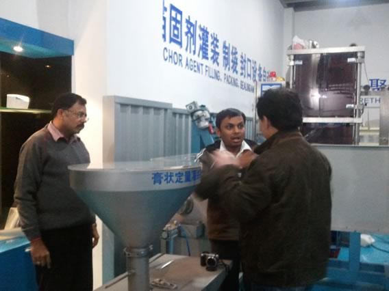 Customers from India visited our factory